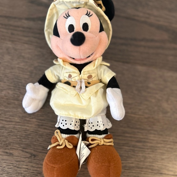 Disney Parks World Animal
Kingdom Minnie Mouse plush doll - Picture 2 of 4